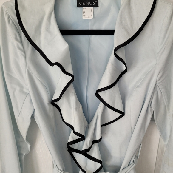 3/4 ruffle spring jacket - Picture 2 of 12